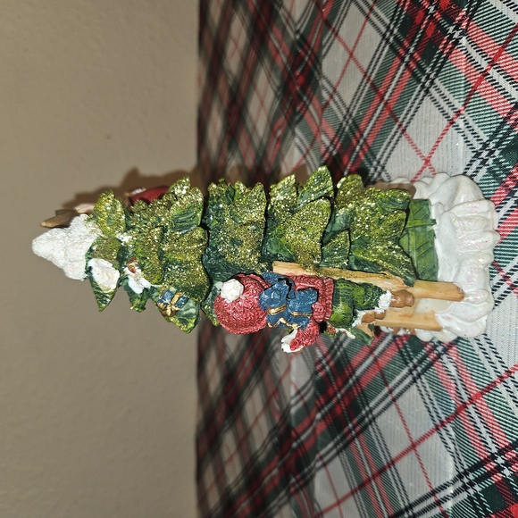 Festive Holiday Motion Sensored Musical Santa & Children Figurine - Picture 6 of 8